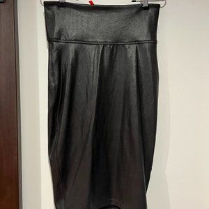 SPANX FAUX Leather Pencil Skirt